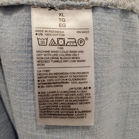 Old Navy XL Chambray - Picture 8 of 10